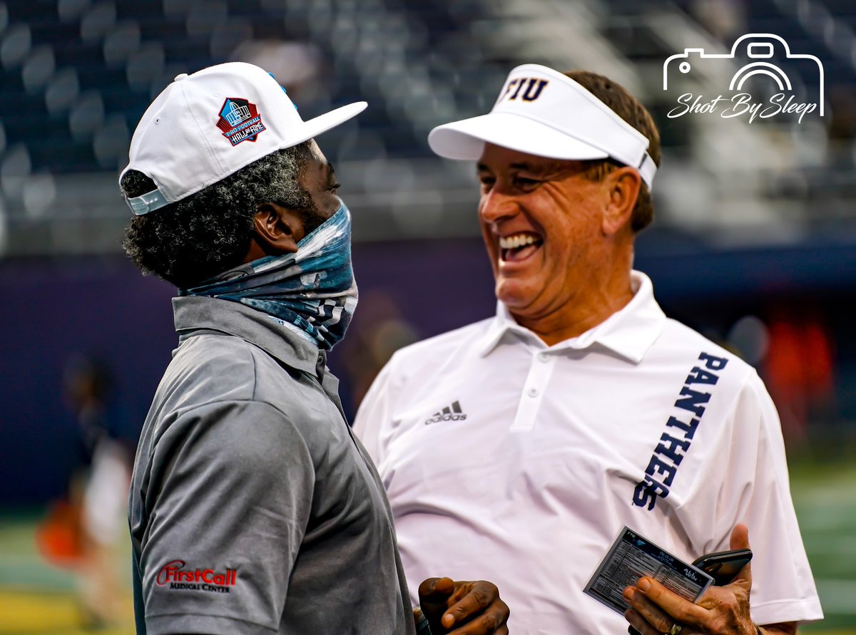 SleeperAth1etes's tweet photo. The greatest safety to ever play the game stopped by the #FIU #Panthers game last night @TwentyER @FIUCoachDavis @DrewDavis_FIU https://t.co/ZneTFpLYJq
