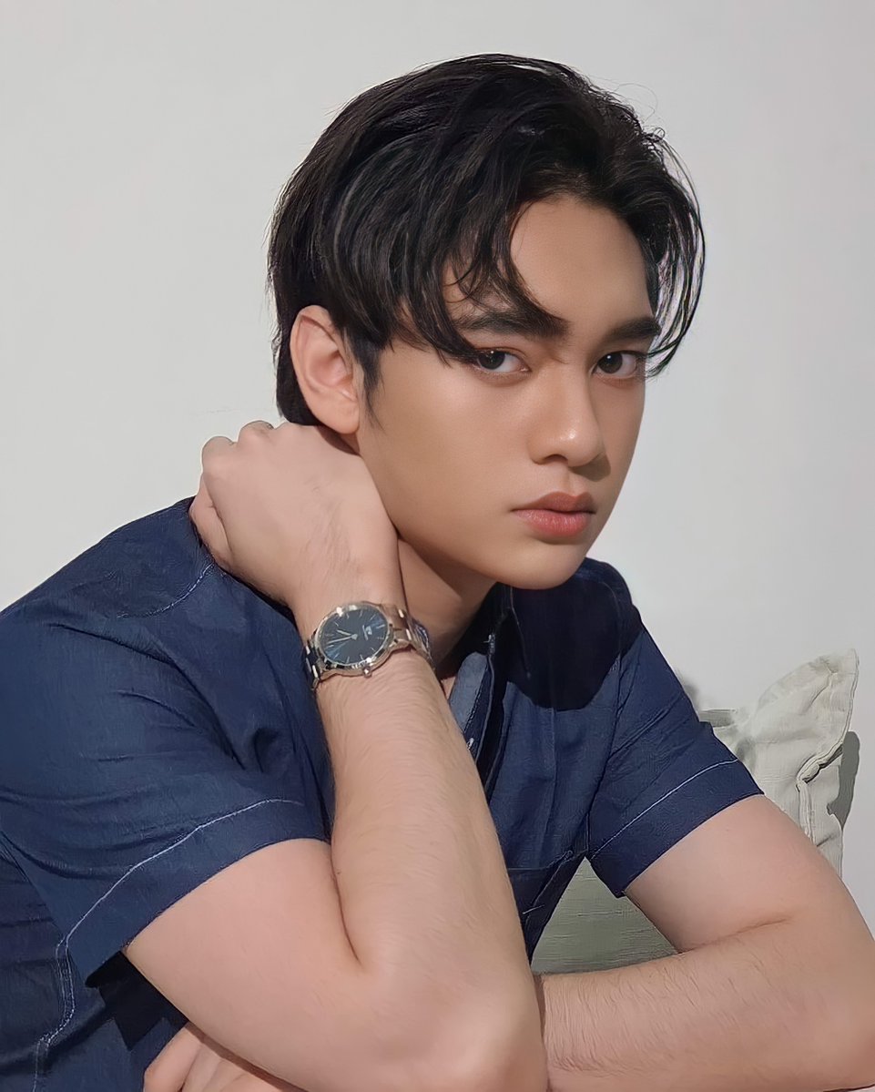 kaownah_fanclub's tweet photo. ⌚️ Introducing the new Color Dials Collection by #DanielWellington, Inspired by Elements of Nature

🛍️ Enjoy 15% off with @kaownah9 's code ➡️ kaownah15 ⬅️

💻 Now at https://t.co/v02rIrisn3 &amp; choose your personal color!

#DWinColor #DWinTH #DWThailand
#ซองแสนซน #ก้าวหน้าครับผม https://t.co/SXmEh8tCaU
