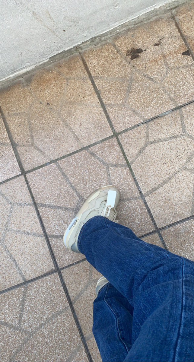 Ju_vrh's tweet photo. #checkmapaire
Dites moi ce que vous en pensez?! https://t.co/VXT2SXcOD6