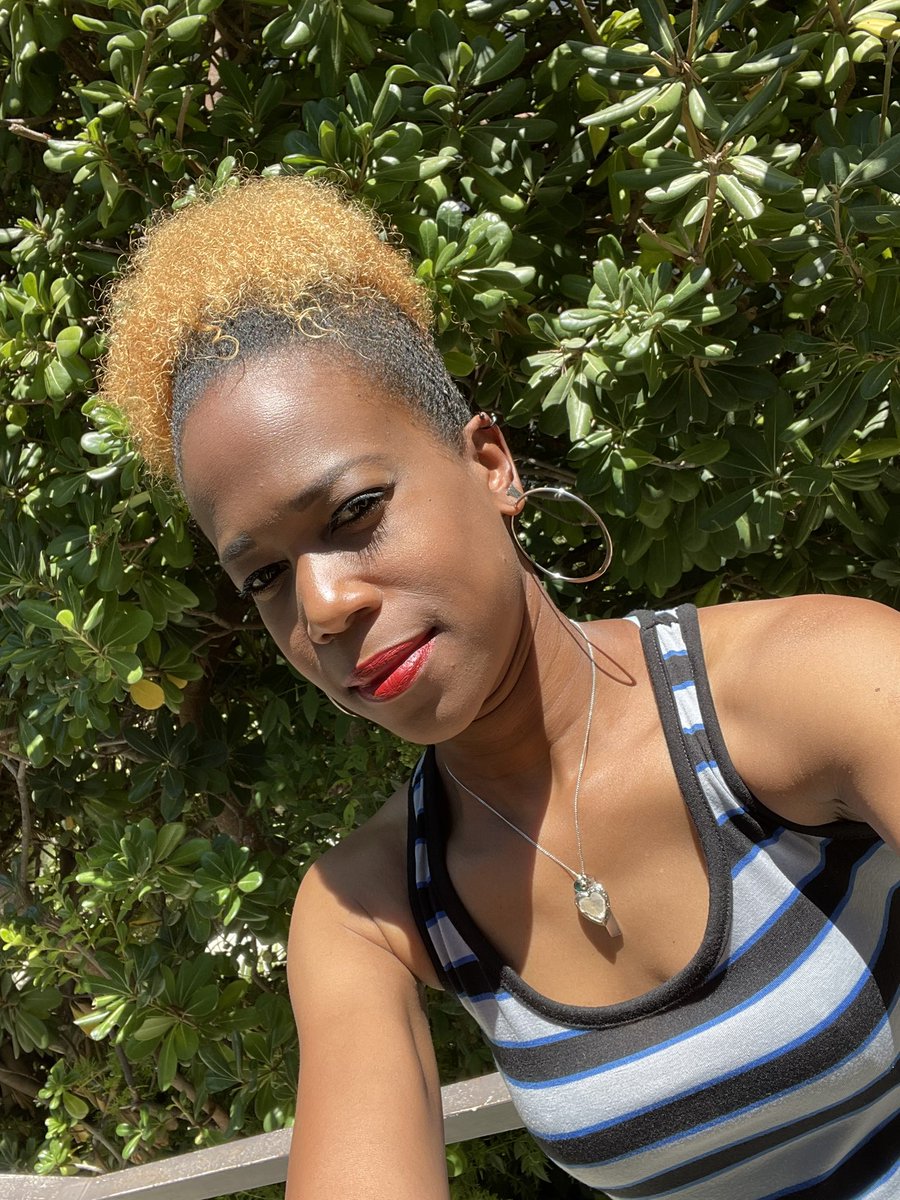 FAITHTUTORING's tweet photo. HEY QUEENSπΈπΎ
DID YOU KNOW ICC IS HAVE A SALE? 25% OFF ALL ITEMS INCLUDING THE BEST SELLING QUEEN MATTE LIPSTICK
USE CODE: ICC25
BY 9.5.21 - WHILE SUPPLIES LAST https://t.co/ES6VGfmB5U #TakeControlQueens #InControlCosmetics #BlackOwnedBusiness #backtoschoolsale #SanPedro https://t.co/ANyRTIA5y3