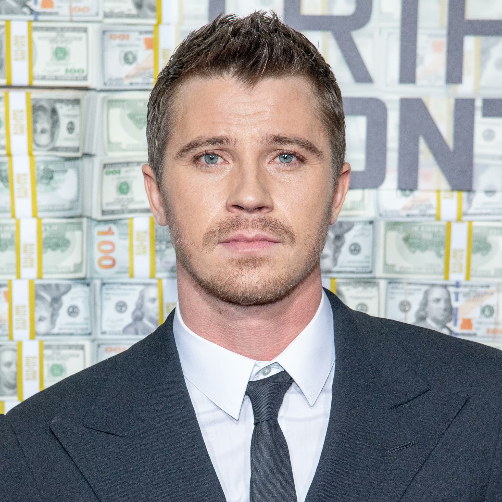 Happy Birthday dear Garrett Hedlund! 