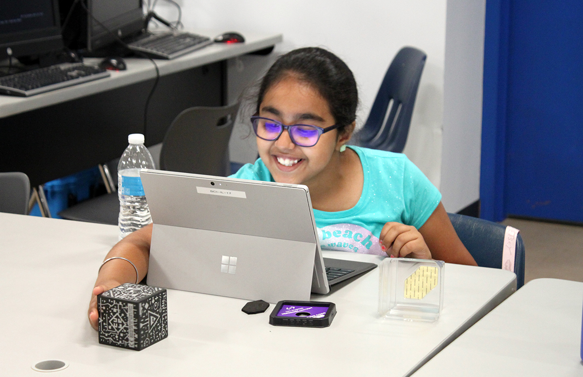 During Monday's Des Moines Mini Maker Faire at <a href="/sciowa/">Science Center of IA</a>, we are offering two opportunities to explore technology and get creative with augmented reality and 3D design.

Workshop fees are $5 per person (adults and children). Register at sciowa.org/makerfaire

#dsmmakerfaire