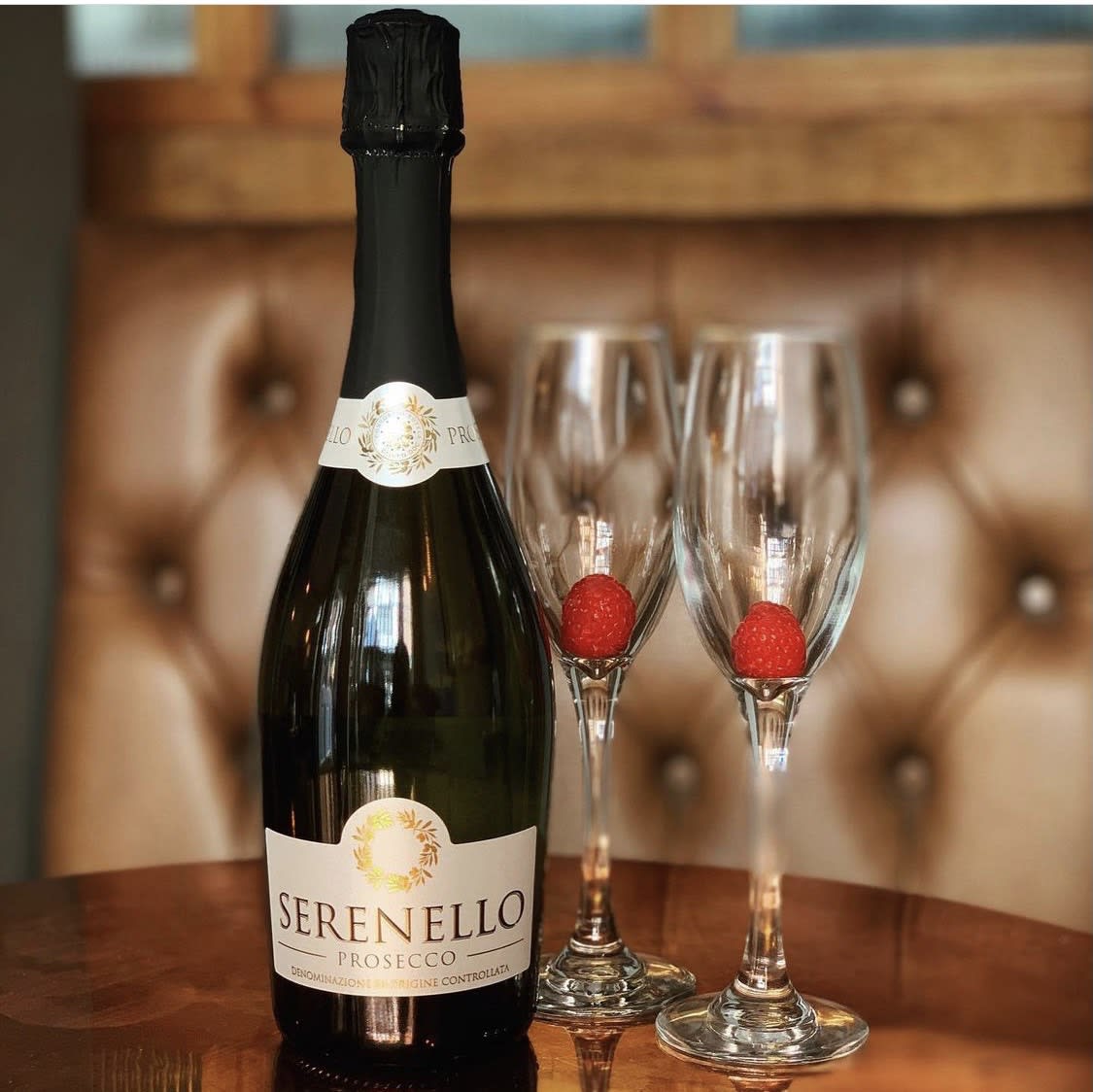 FIZZ FRIDAY ALL DAY EVERY FRIDAY 🌟

£3.95 a glass 🥂
£18.95 a bottle 🍾