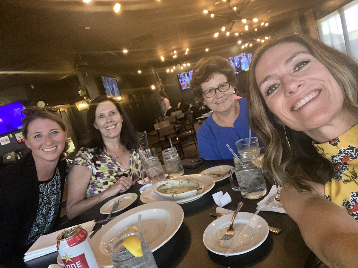AllisonKerin's tweet photo. I ❤️ my TTU Nutrition faculty crew/friends! #fabfaculty #Ateam🍎 #missingafew https://t.co/AWg6zCYZ6c
