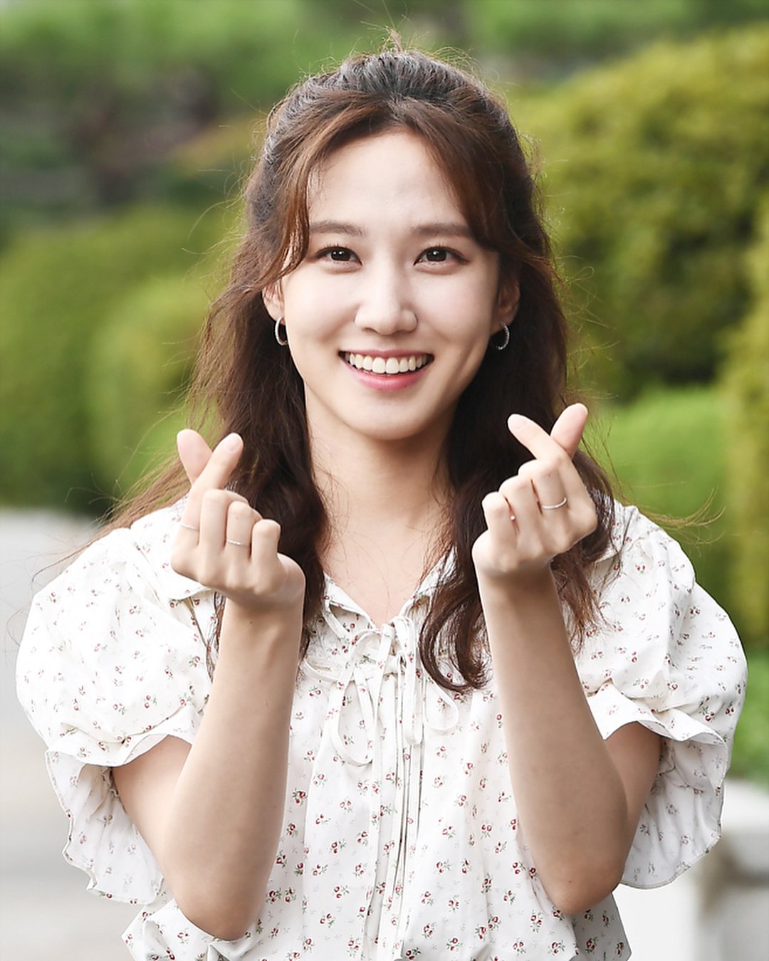 Happy birthday to My cute girl Park Eun Bin      