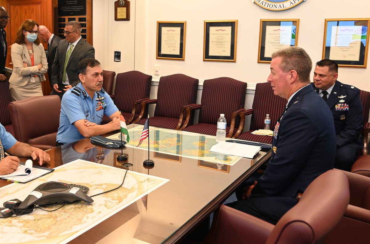 usairforce's tweet photo. #AirForce &amp; @IAF_MCC signed a landmark agreement to co-develop Air-Launched UAVs under the U.S.-India Defense Technology &amp; Trade Initiative. The agreement strengthens existing defense cooperation &amp; advances our shared vision of a #FreeAndOpenIndoPacific. https://t.co/Va3239TW0l https://t.co/H54nG2WZ5O