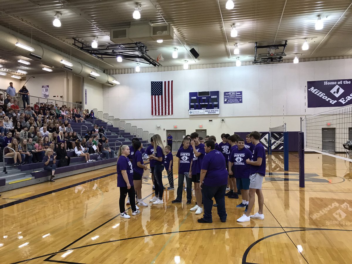 mrkubicek's tweet photo. Excited for our Unified Football Game tonight at Ashland-Greenwood!  Go Eagles!! #milfordsoar https://t.co/qHAQQg5ioL