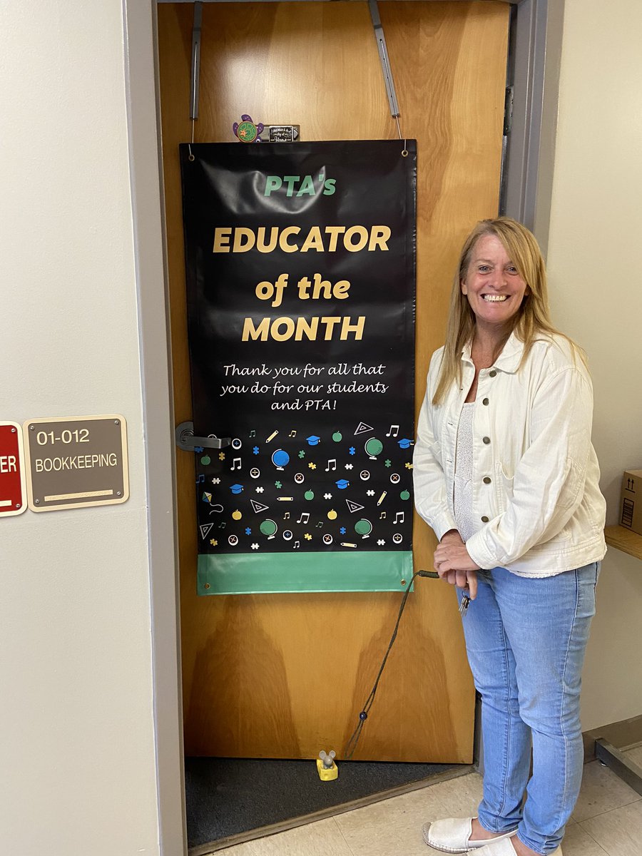 Congratulations, Traci Lamotta, for being named the Eastbrook PTA Educator of the Month for September. You always are on the ball and help our PTA run smoothly❤️