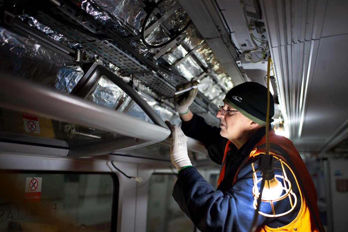 Are you an Armed Forces Leaver 📣

Are you determined, hardworking and passionate? 👏

Then we want to speak to you. Clemtech are looking for Armed Forces leavers to join the Railway Industry! Call us today for a free, no-obligation chat about your transition 023 9224 2690 📱