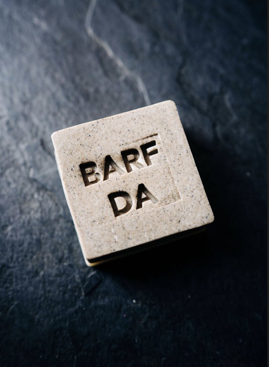 TheGoodwashCo's tweet photo. Have you tried our peppermint, green clay and olive hand made beard bars…? 🌱Each bar helps support local #mensmentalhealth #veganbeard #goodbeard #barfda @66_99_Wales #WorldBeardDay https://t.co/O4QZe6Z0RA