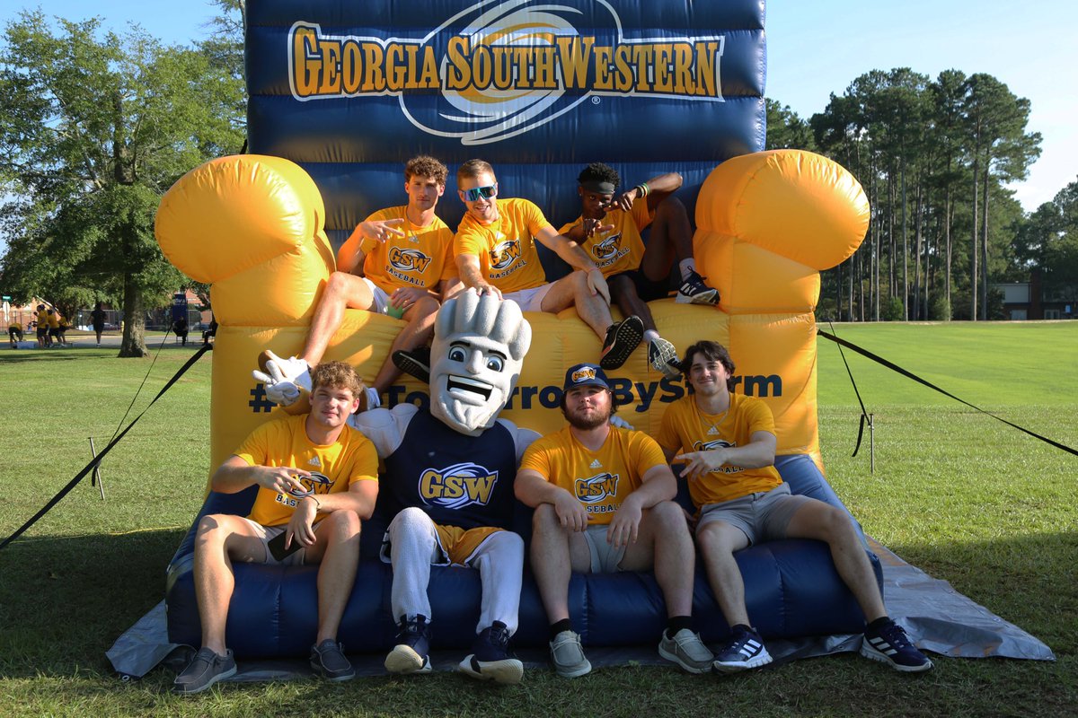 GaSouthwestern's tweet photo. Both the men’s and women’s soccer teams opened their regular seasons with wins last night during the annual Under the Lights home opener celebration, sponsored by Wolf Creek Plantation. We can't wait to see what the rest of the season has in store! #GoCanes #TakeTomorrowByStorm https://t.co/YdlUrGCV0P