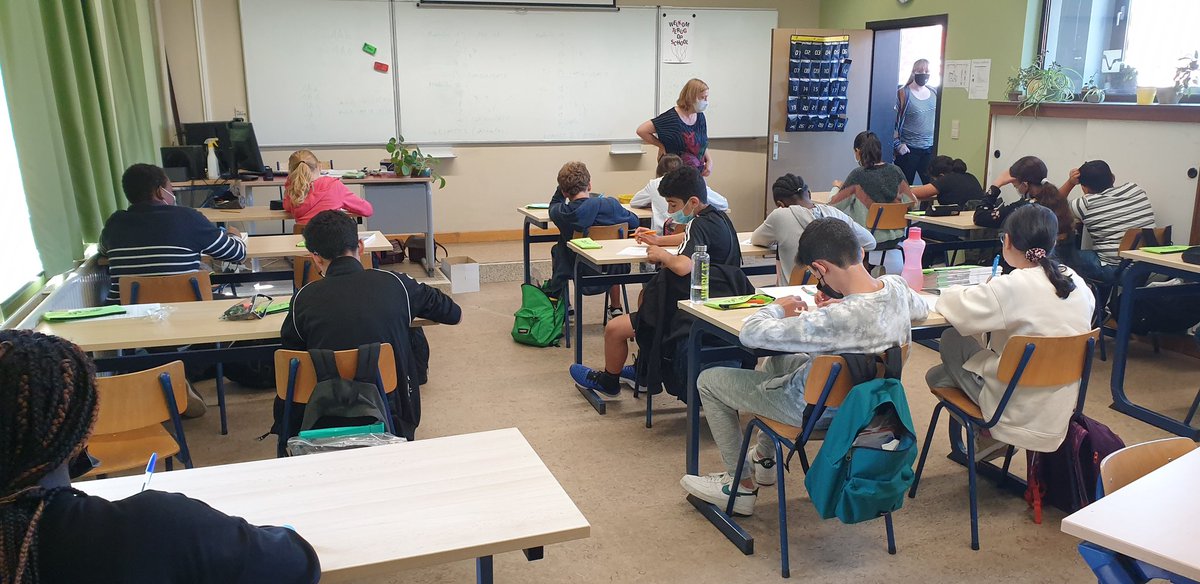 AtheneumMXM's tweet photo. Tijdens MAX OEFENT in 1A zetten we diagnostische vaktoetsen op om een beeld van onze starters te vormen. Vandaag wiskunde. #sterkonderwijs #remedieringopmaat @GO_onderwijs @GOinAntwerpen https://t.co/2LbyPNvGRQ