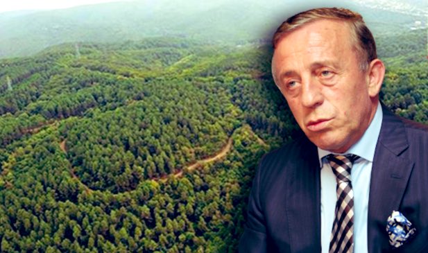 Ali Ağaoğlu, dünyanın sayılı sulak alanları arasında sayılan, yüzlerce çeşit kuş türüne ev sahipliği yapan doğa harikası Mandalya Körfezi’nin kıyısına 30 bin kişilik dev konut projesi inşa edecek. Çevreciler  ve STK’lar milyar dolarlık rant projesine karşı harekete geçiyor!