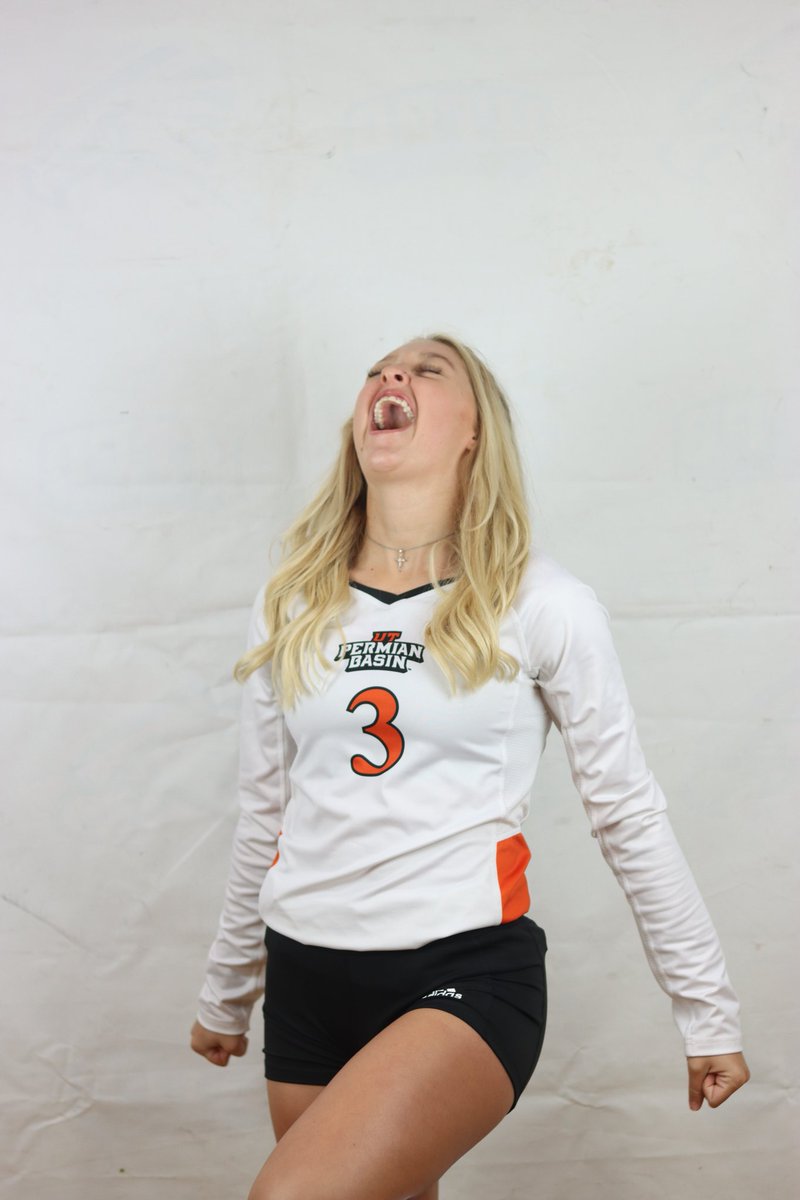 utpbfalcons's tweet photo. Show off your @utpb pride on #collegecolorsday and welcome the return of fall sports this weekend! https://t.co/otQjf9uUzB