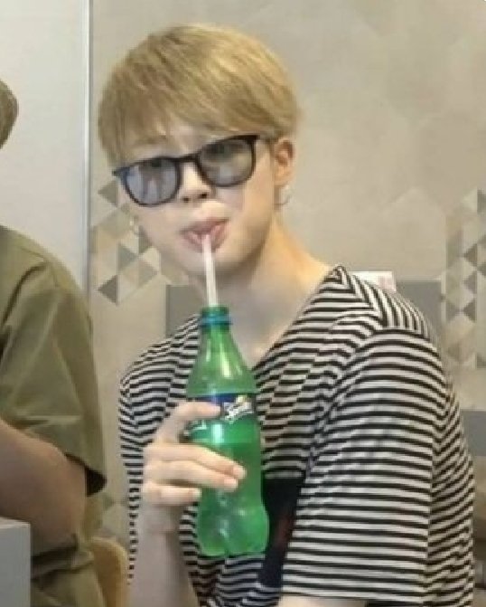 armyfor_Bts__'s tweet photo. میبینم که میخواین رای بدین....ریت و ریپ کنین ..
هل بدین ... بک بگیرین ... منم دوستون ��اشته باشم .. 
‌‌I Vote For BTS ( @BTS_twt ) As The #ArtistOfTheSummer Via ( @965TDY ) https://t.co/V1Wli56bhx