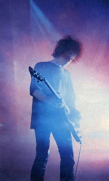 Happy bday Perry Bamonte (the cure)
Born : sep 3, 1960 