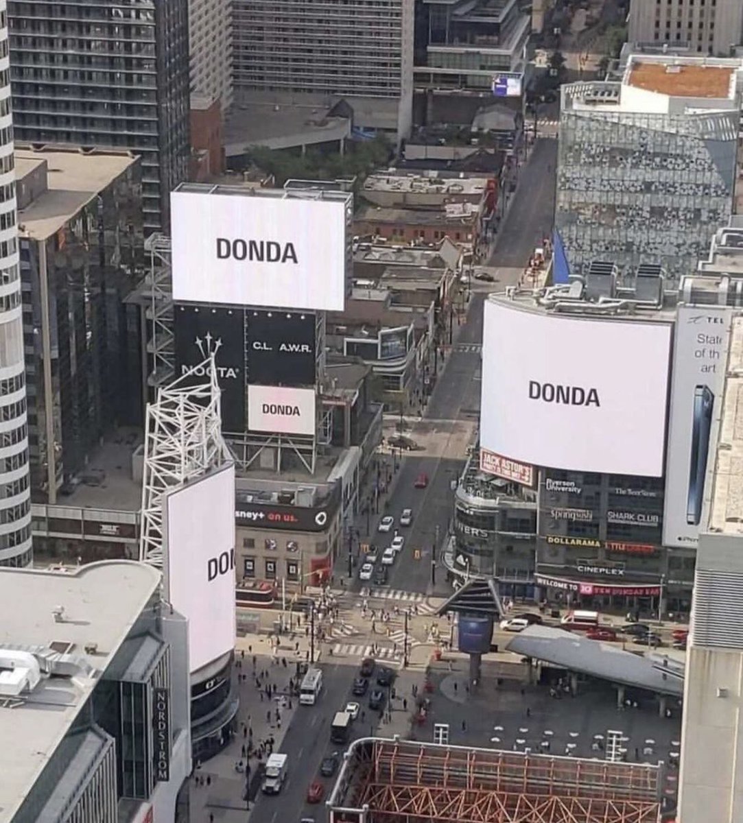 24Weekly's tweet image. It's one thing #Drake and #KanyeWest are good at: marketing. It appears the rappers have dueling album promo billboards in Drizzy's hometown of Toronto.