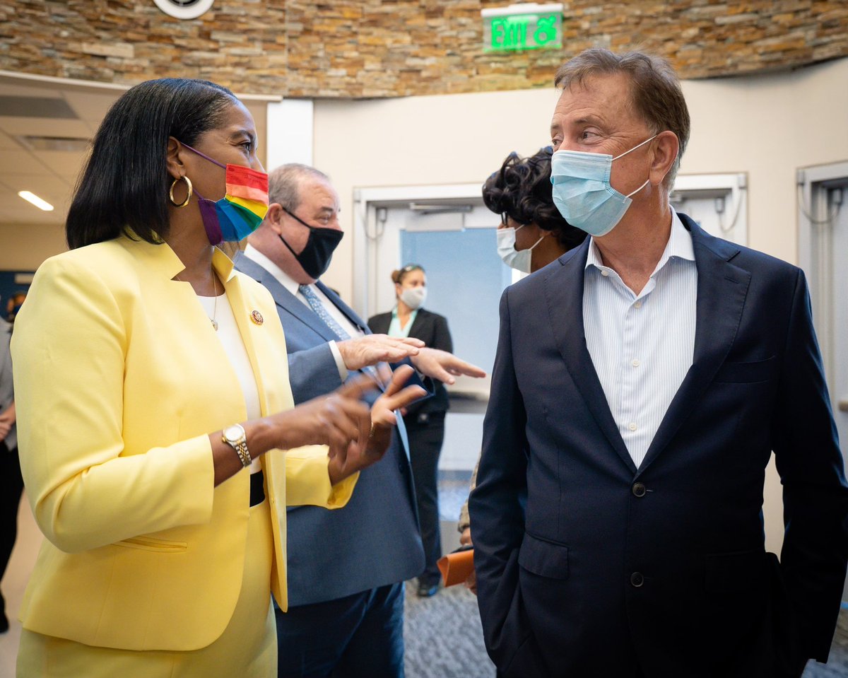 RepJahanaHayes's tweet image. It was an honor to have @SecCardona &amp;amp; @GovNedLamont join me at @WaterburySchool to see the impact of American Rescue Plan funds on safe school reopening. In person learning, active engagement and students thriving is what happens when educators collaborate. We’ve got this!