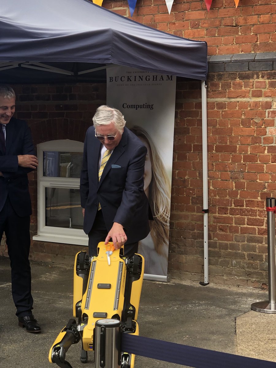 MillySoames's tweet photo. Spot delivers essential tool for Lord Clement -Jones to open the School of Computing ihub &amp; living lab ⁦@UB_Computing⁩ ⁦@UniOfBuckingham⁩ . Thank you to Dr Harin Sellahewa and colleagues and Univeristy staff https://t.co/zYZ7zlZb4L