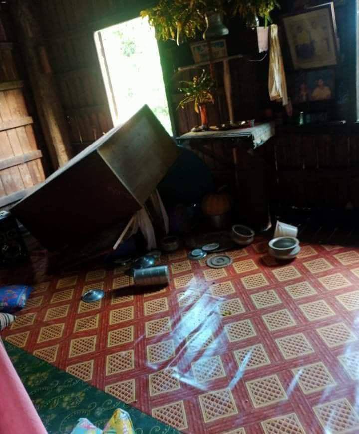 TiTi13467164's tweet photo. SAC thugs raided Innkyun village in Kale city this morning killing livestock, searching the houses, pillaging &amp; raiding belongings. They also FORCED women sheltering at the monastery to cook for them.  #WhatsHappeningInMyanmar https://t.co/QF2w4FNJiL https://t.co/Dn6wftRoEO