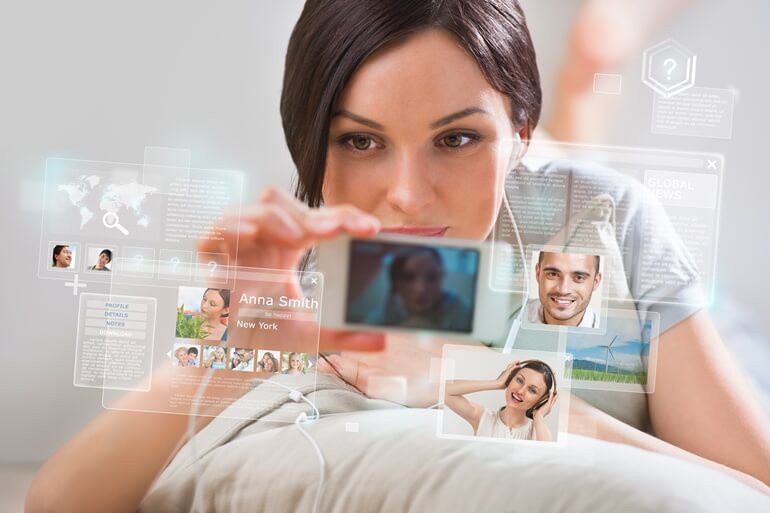 HollywoodHenry's tweet image. So if you think that social media is a waste of time, then take a look at your feed.
Read the full article: Is Social Media Toxic?
▸ lttr.ai/kWct
#SocialMediaforBusiness #SocialMediaAlgorithm #SocialMediaAdvantages #Positivity #Engagement #SocialMediaContent