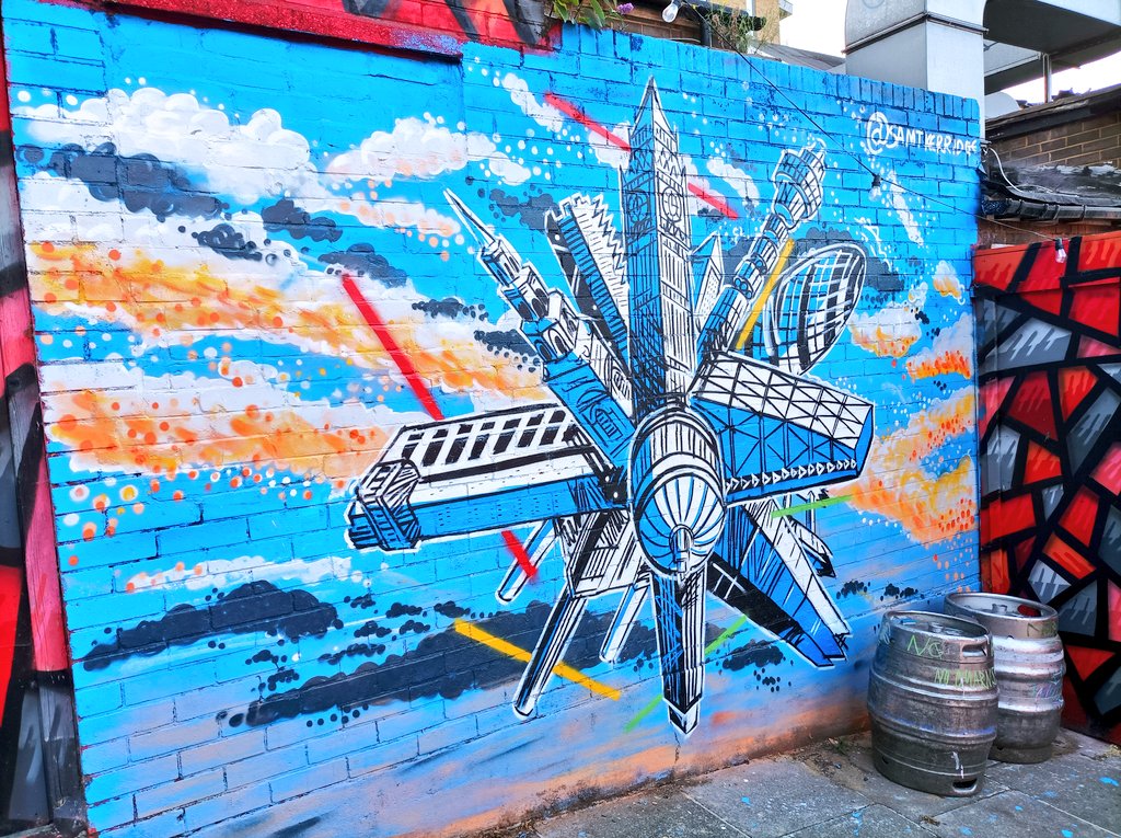 Love_SE4's tweet photo. So great to have @One4theroadSE14 back open till one tonight come down and check out the amazing new art. Three cocktails for fifteen quid. Their very own Hazy pale ale and the foods just delicious. A must visit destination you have to try 👍🏻😋♥️♥️♥️♥️ welcome back😁 https://t.co/uiLG2bPDKt