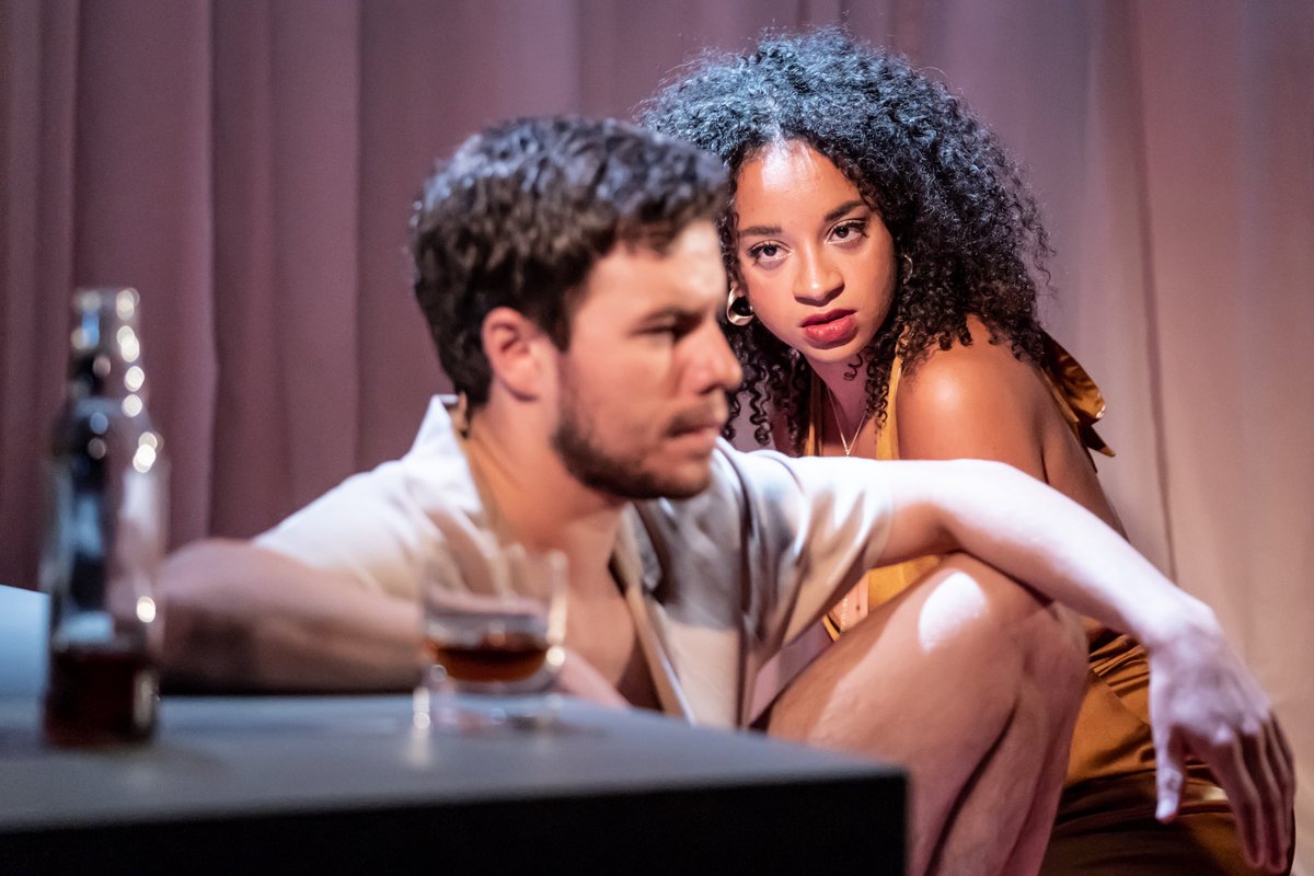 Curve (@curveleicester) on Twitter photo 🎭FIRST SHOW🎭
Best wishes to our fantastic Cat on a Hot Tin Roof company ahead of the show’s first preview this evening!
Running at Curve until 18 Sep, then touring, book now 🎟👉 curveonline.co.uk/whats-on/shows…
📸: <a href="/brennerphotos/">Marc Brenner</a>
#ACESupported #YourLeicester #HereForCultureroya 🎭FIRST SHOW🎭
Best wishes to our fantastic Cat on a Hot Tin Roof company ahead of the show’s first preview this evening!
Running at Curve until 18 Sep, then touring, book now 🎟👉 curveonline.co.uk/whats-on/shows…
📸: <a href="/brennerphotos/">Marc Brenner</a>
#ACESupported #YourLeicester #HereForCultureroya