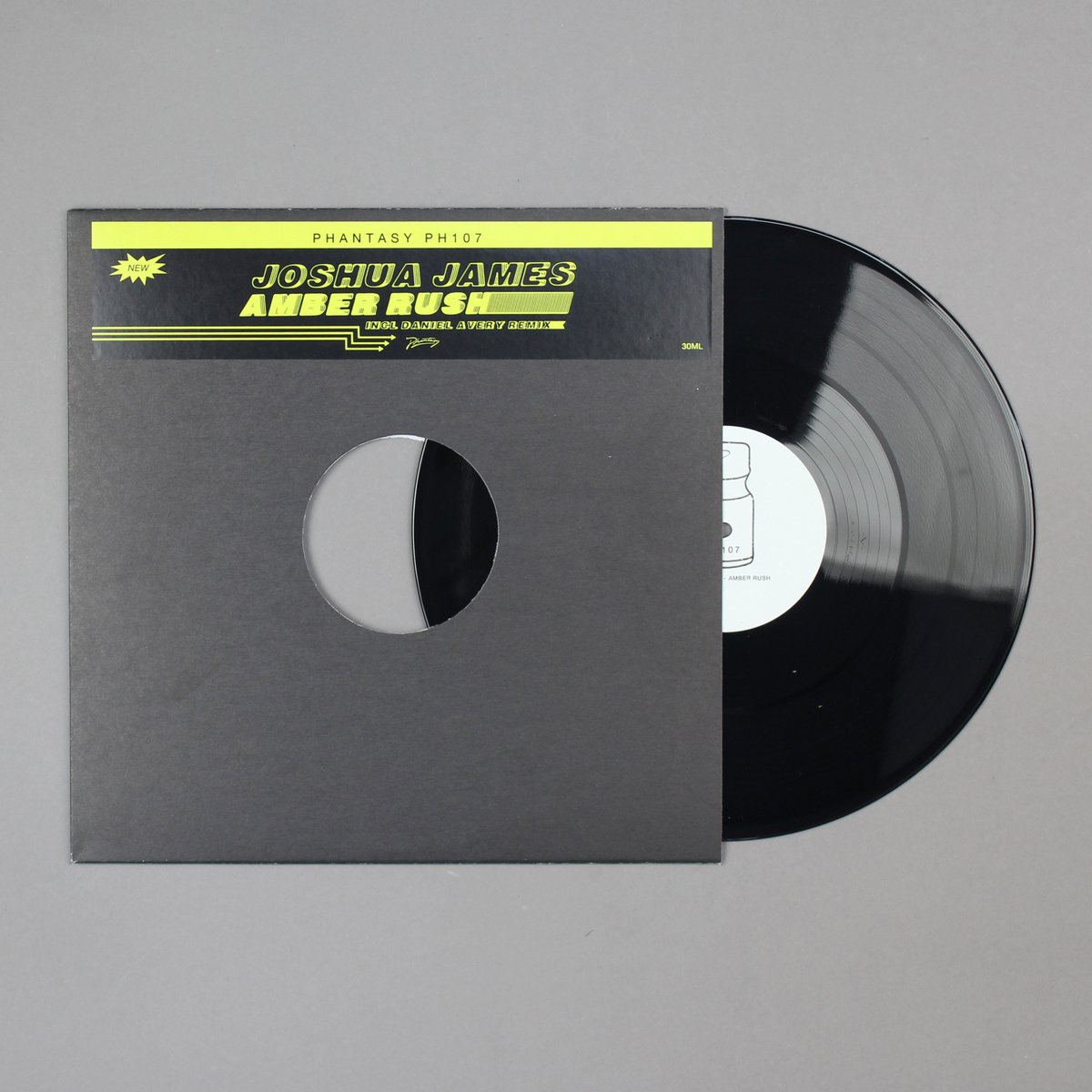 Shipping Now:
Joshua James - Amber Rush
<a href="/phantasysound/">Phantasy</a> 

bleep.com/release/239897

+ Includes @danielmarkavery remix

Phantasy welcome back London club icon <a href="/DJJoshuaJames/">Joshua James</a> for a follow-up of his pivotal trilogy of releases
