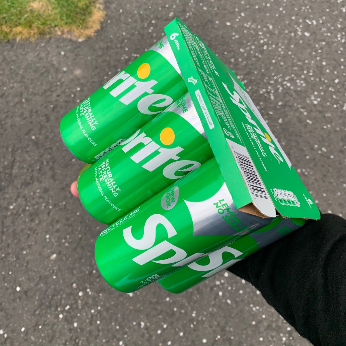 ARCFitness2's tweet image. Friday night on the cans.

#recoverylife #recoveryweek #sobernotboring #recovertogether