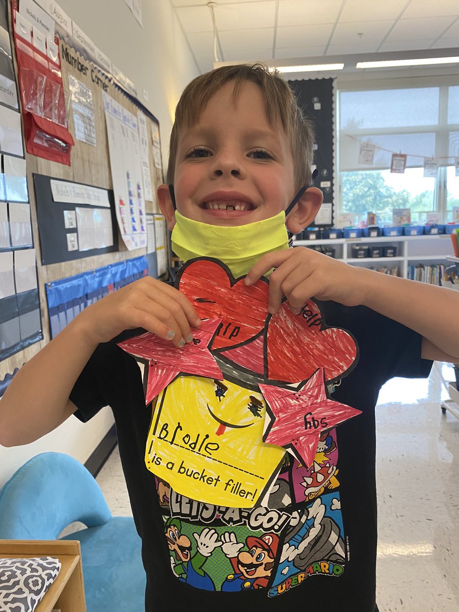 AmandaWilley5's tweet photo. Check out these kind kids!!! #thrivein65 https://t.co/2V69DjYETL