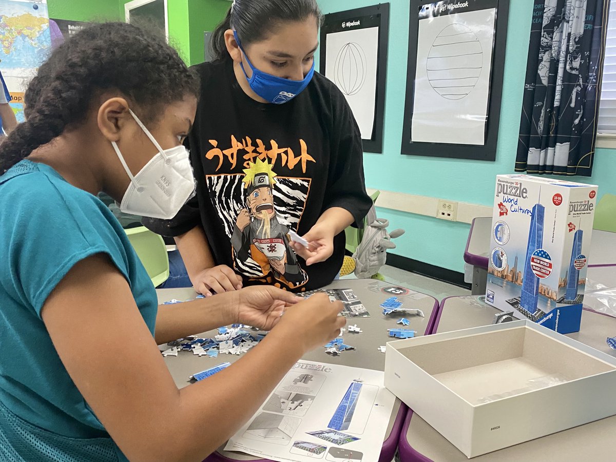 NEISD's tweet photo. The inaugural #DATAFam Day for Design and Technology Academy (DATA) students brought board games, brainteasers &amp; teambuilding to Ed White Middle School. It was conceived as a day for students and teachers to press pause and really get to know each other. #rooteddata #theNEISDway https://t.co/0PijKdSoNc