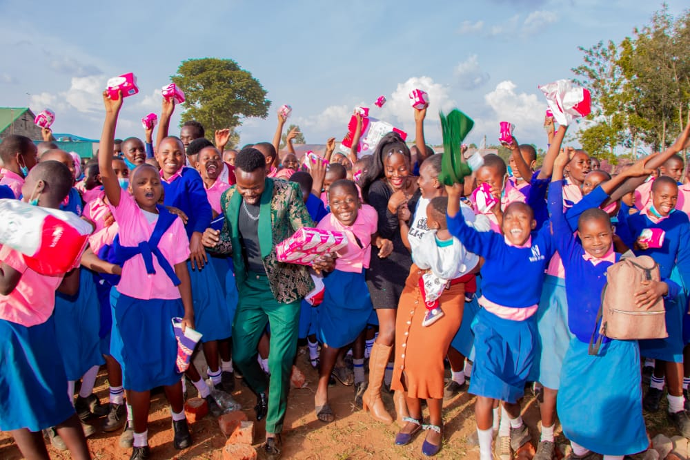 ShimakaJr's tweet image. We have for a while supported girls to acquire sanitary pads to boost their elf esteem. So it&apos;s our time to create on a #solutionbased mental health conversation. Especially on this #SuicidePreventionMonth