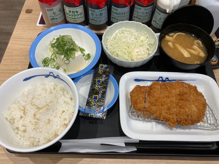 美味b V Twitter 松屋と合体店だからドレッシングは4種類 T Co Dkt7nvxpup Tabelog 美味b V Twitter 松屋と合体店だからドレッシングは4種類 T Co Dkt7nvxpup Tabelog