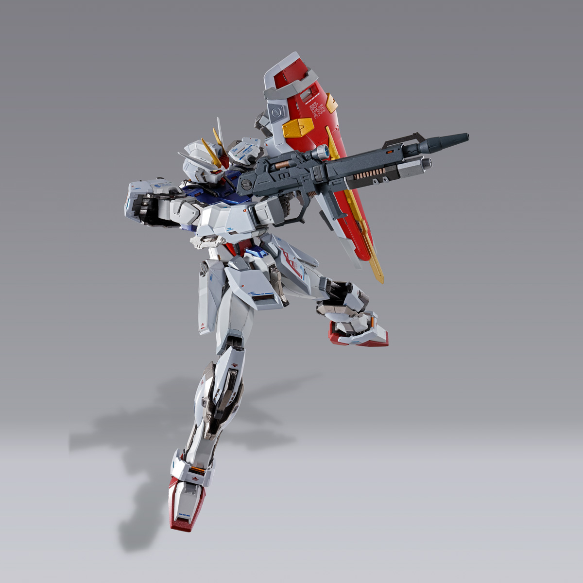 1UpAnime's tweet photo. METAL BUILD STRIKE GUNDAM🛒$180.00📦Apr. 2022🈺Pre-Orders Open: https://t.co/BlxenbzboP

・Main body
・Exchangeable hand left/right x 4 types
・Exchangeable antenna
・Energy beam rifle (57mm long)
・Armor schneider x 2
・Anti-beam shield
・Display stand
・Support pillar https://t.co/52WP4ksLNN