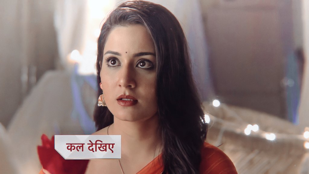 Charmi🔥🔥played it huh?also she is so pretty in the last cap🤧❤pretty girl!!
   #AditiRathore #AapkiNazronNeSamjha #DrCharmi #Charmi