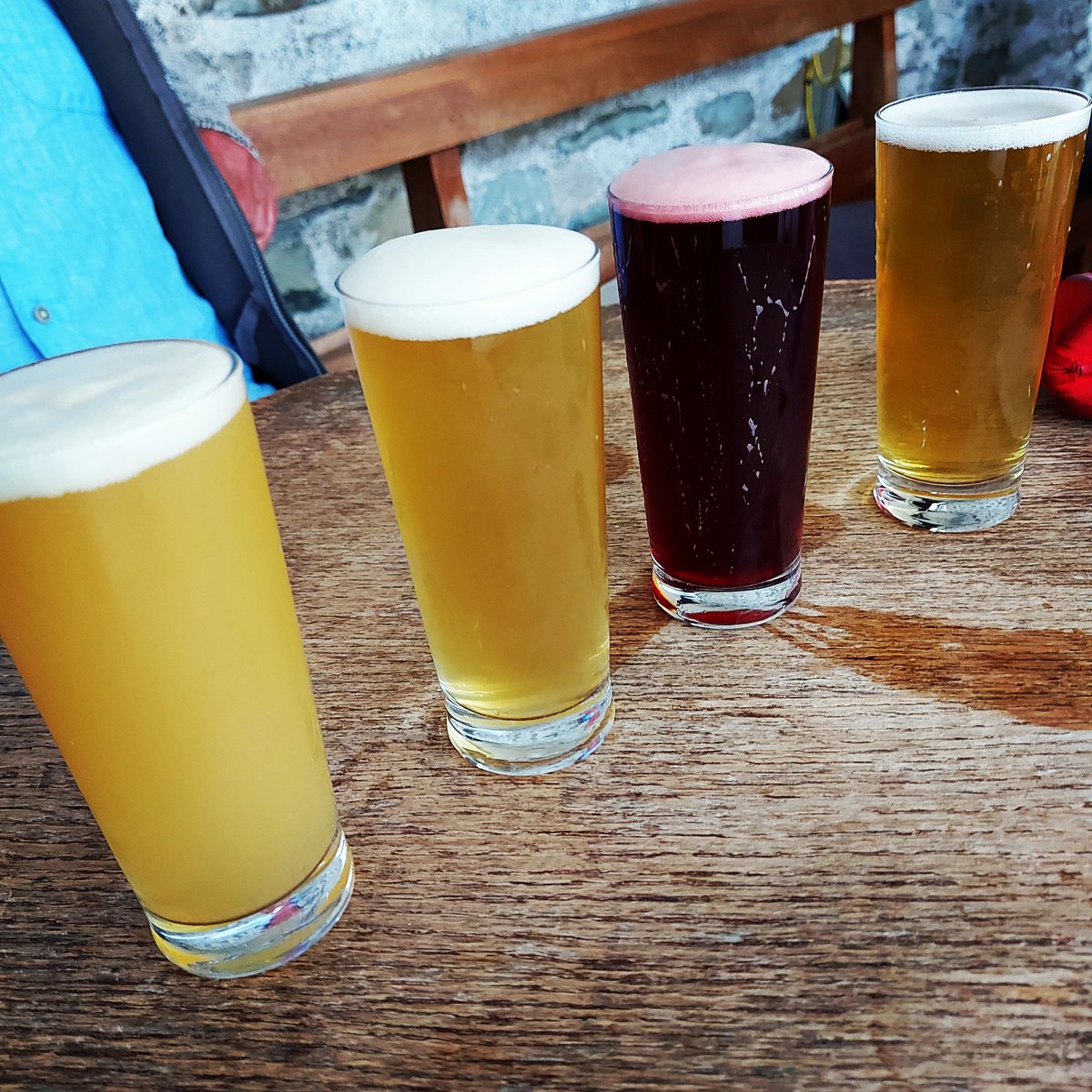 It's that <a href="/TheFactoryTap/">The Factory Tap</a> time of the week again!
Closely followed by two scrummy @Yard46_Kendal pizzas!