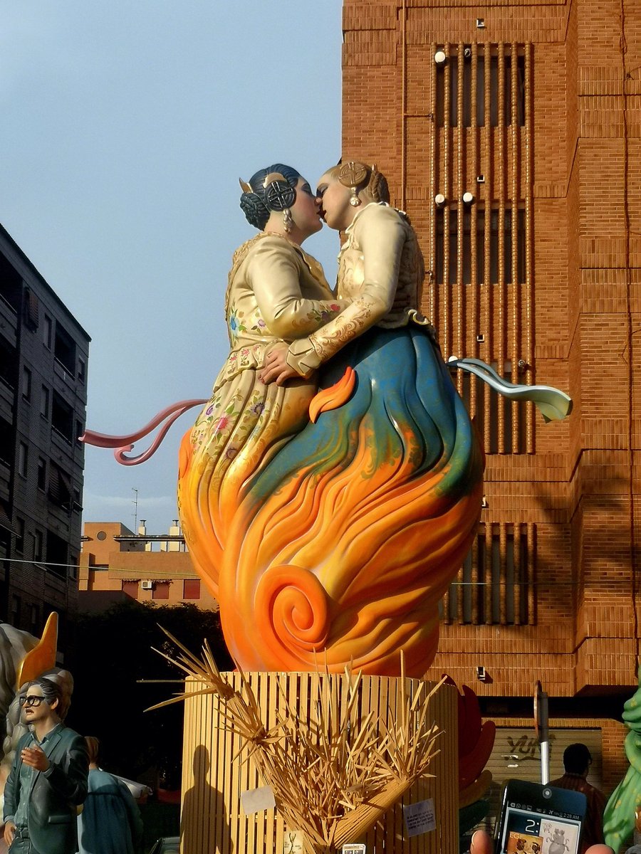 nuriihf's tweet photo. #Fallas2021 #FallesTorrent https://t.co/uJ8cnoXaXq
