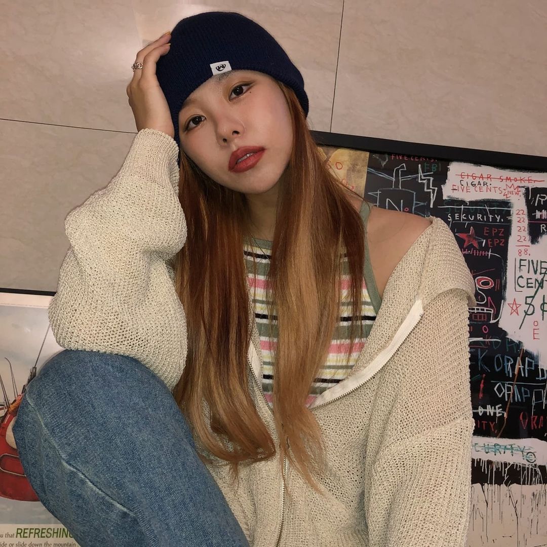 EG1RLWHEEIN's tweet photo. wheein being the coolest girl ever https://t.co/etyDnqQVoZ