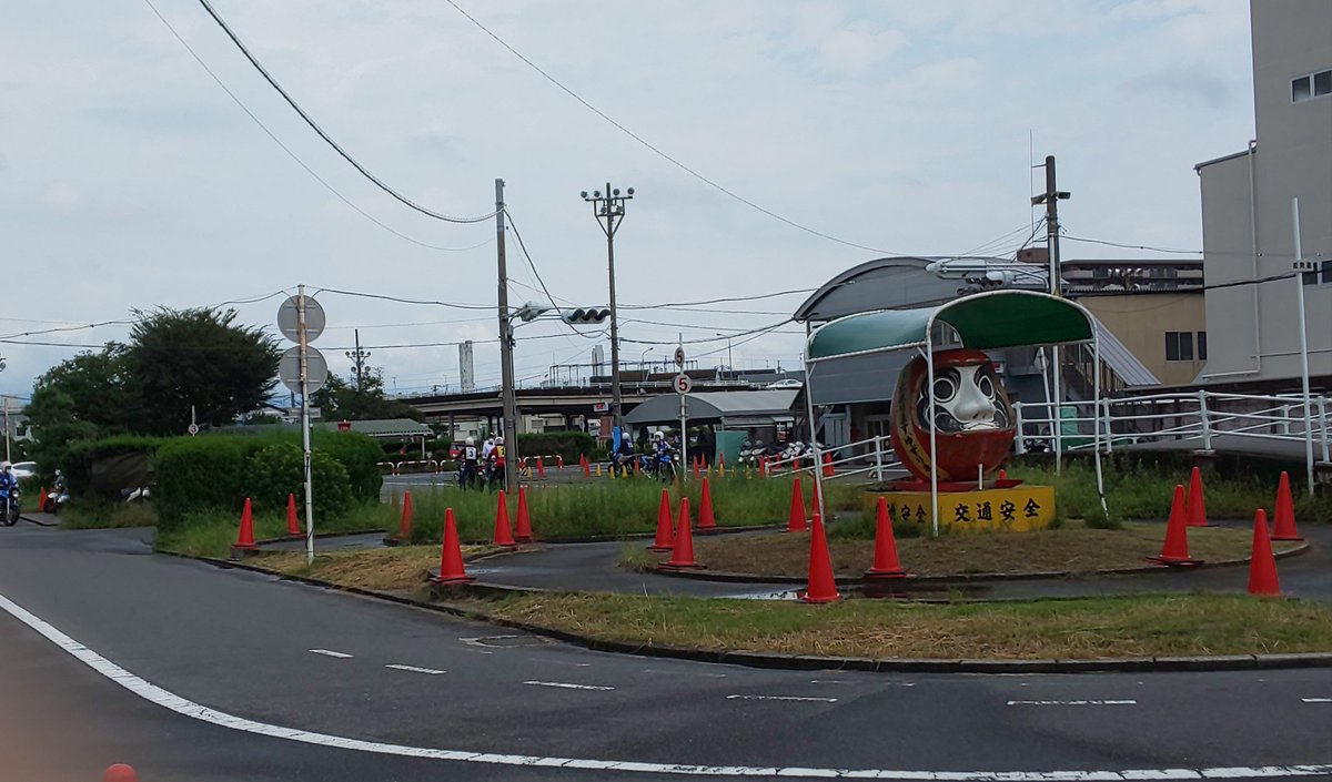 ニュードライバー教習所 ニュードライバー教習所