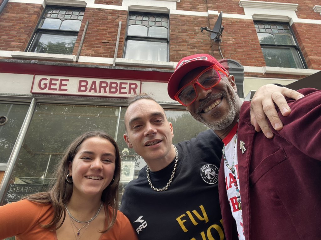Danny John-Jules (@dannyjohnjules) on Twitter photo Lucky I always have my phone at the ready … like when I bumped into you today down the road from <a href="/TheWhippetInn/">The Whippet Inn NW10</a> 😹😹😹 Lucky I always have my phone at the ready … like when I bumped into you today down the road from <a href="/TheWhippetInn/">The Whippet Inn NW10</a> 😹😹😹