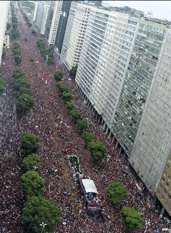O maior carnaval rubro-negro já visto! ❤️🖤