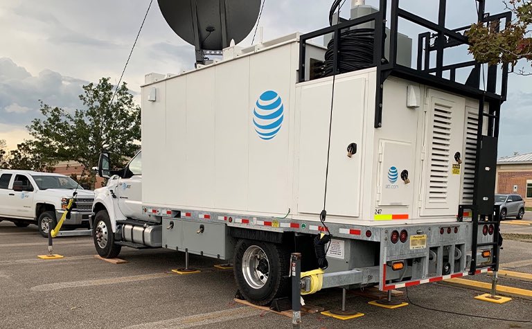 AT&T crews continue to work across the state to keep our customers, their families and first responders connected. #lalege #lagov
