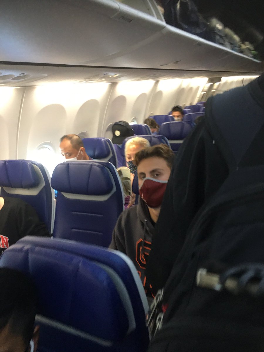 6 ft distance and masks only when convenient @Southwest <a href="/gary_kelly/">Gary Kelly</a> don’t tel me you did not have time to come up with a plan to protect your customers ‘Delta’ here I come!@FAANews <a href="/WHO/">World Health Organization (WHO)</a> <a href="/CDCgov/">CDC</a>