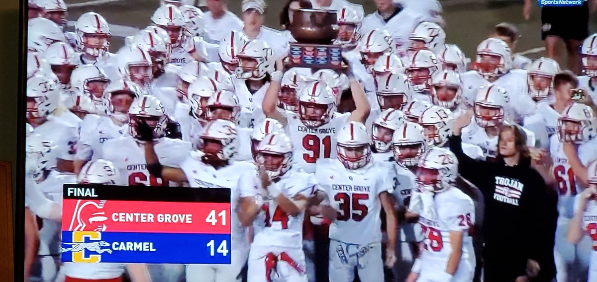 Aep472's tweet photo. Way to bring that Copper Kettle back home boys!  Awesome job and Congratulations!  @CGTrojanFootbal @CadenCurry14 @DanielWeems11 @Tayvenjacksonn2  #TrojanPride https://t.co/lSP5JbIH51