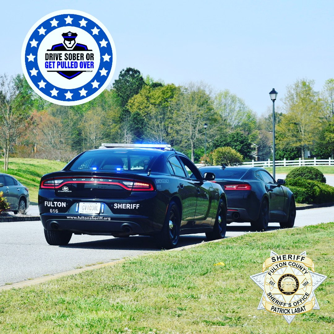 As we enjoy the last few days of summer, don’t forget to select your designated driver. The Fulton County Sheriff’s Office will be out in force this Labor Day weekend looking for drunk and distracted drivers.

#DriveSoberOrGetPulledOver
#fcsostrong
#sheriffpatlabat