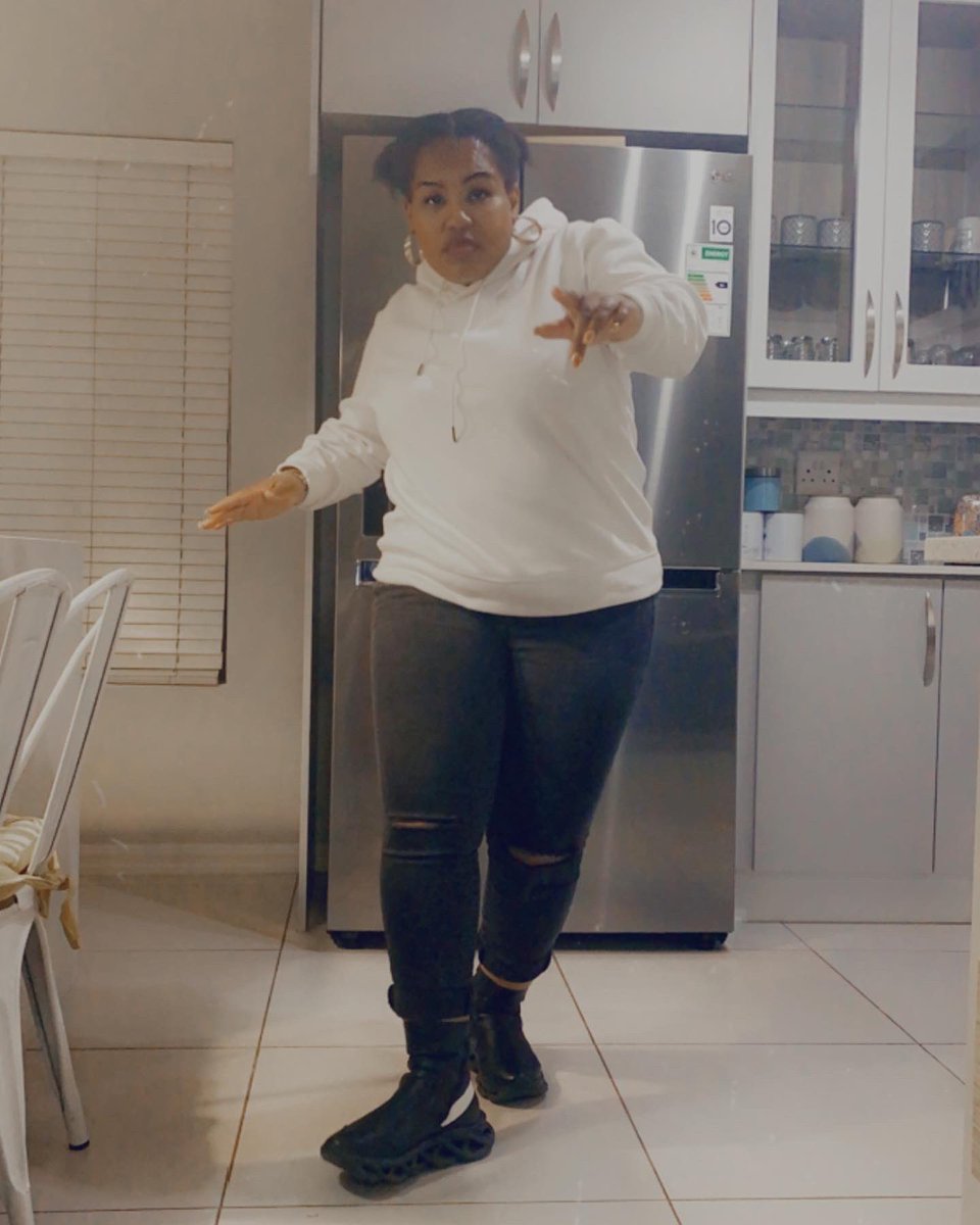 nhlakesm's tweet image. Can you tell I got this under damn control??!!😜✊🏼