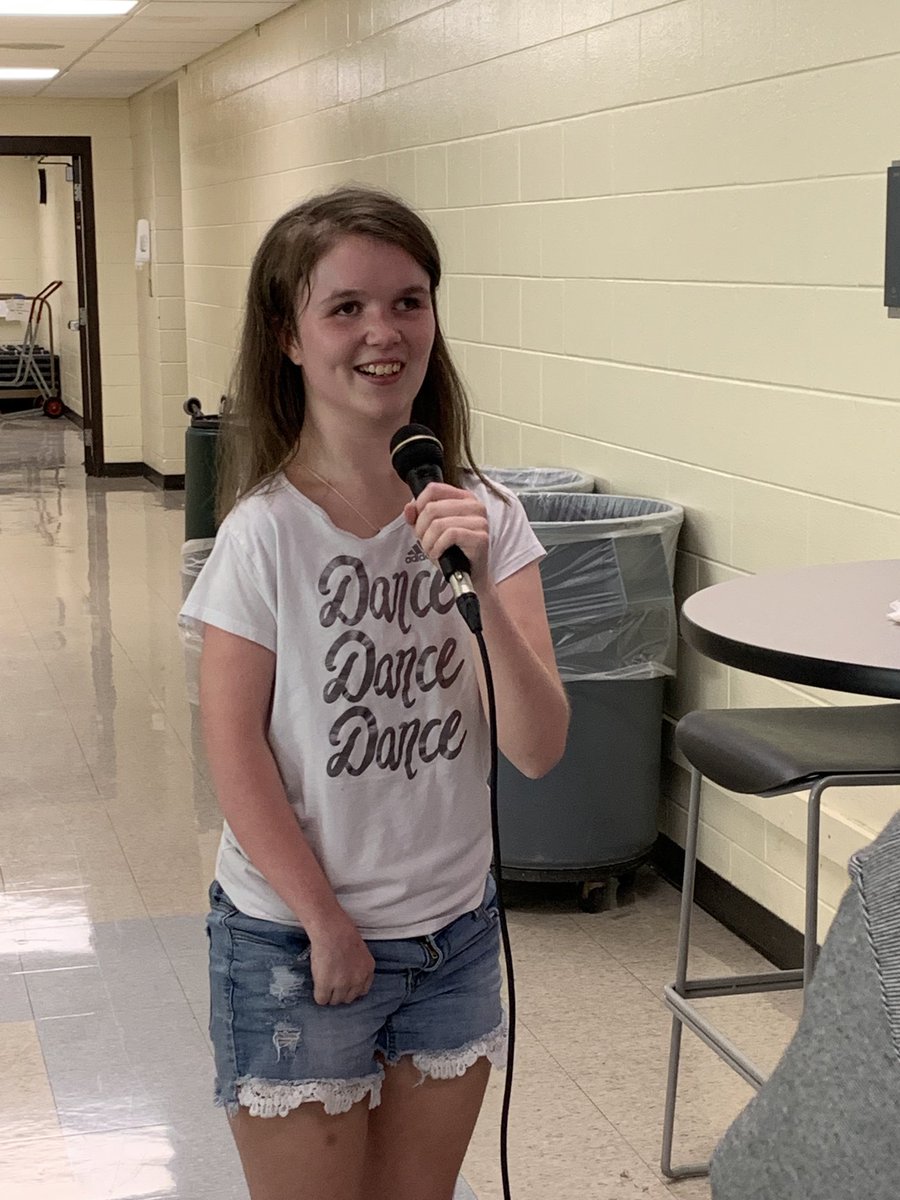 Way to go Mac, great job selling the dog bones! ⁦<a href="/TheAngieZ/">Angie Zlatic</a>⁩ ⁦@Kings_HS⁩ ⁦<a href="/Kings_Schools/">Kings Local Schools</a>⁩ ⁦<a href="/kingsathletics/">Kings Athletic Department</a>⁩ ⁦<a href="/CISKnights/">CIS Knight Nation</a>⁩ ⁦<a href="/KJHKnights/">Kings Junior High</a>⁩