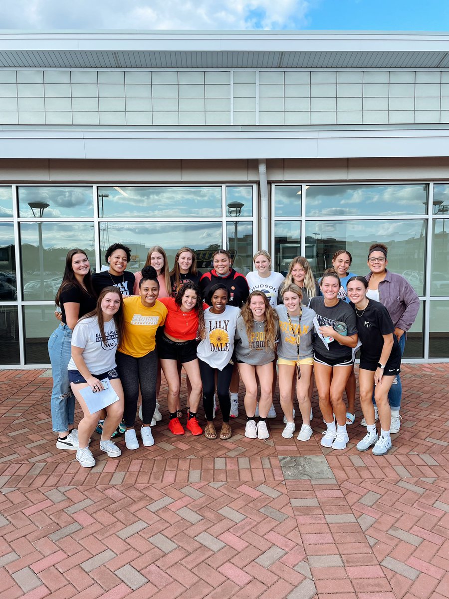 Picking back up where we left off 😤

First team meeting of the year! ✅

#SISU