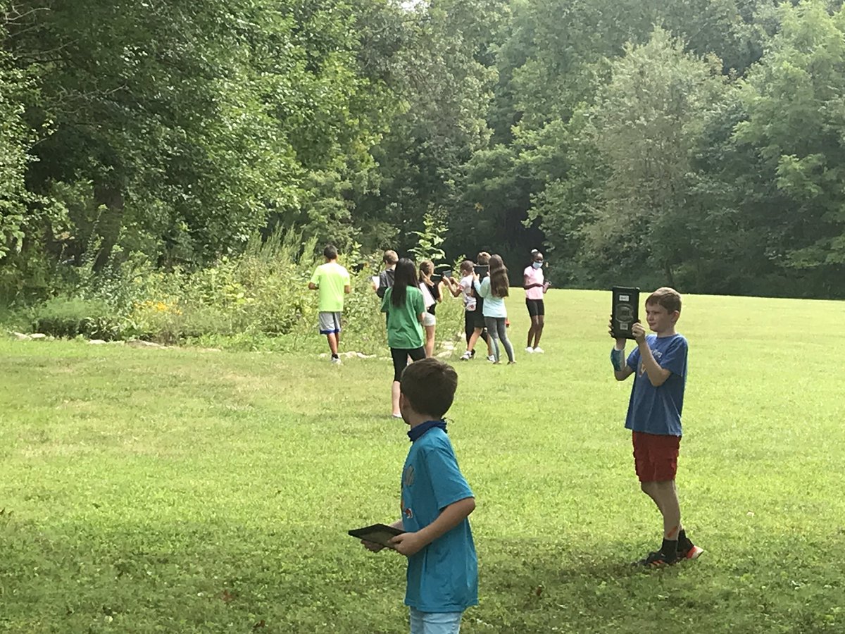 First time off campus today. Rough start, better finish. We saw so many monarch butterflies! We also started with the ABCs of Ecology. Abiotic and biotic photos captured on our iPads. #learningoutside @gsmitremont @GrantAllStars @EcologySchoolME @GrantMedia1 @MsKleinsorge