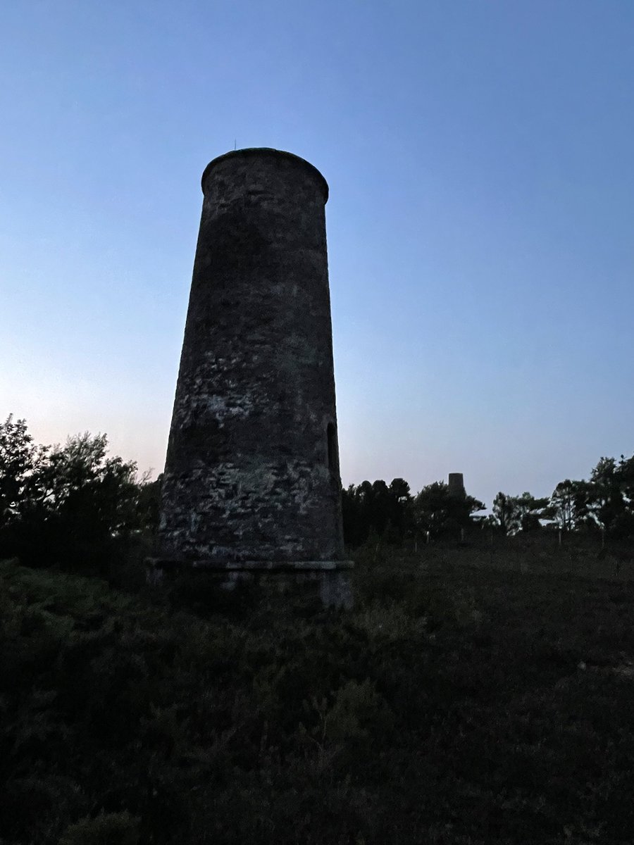 aydeecee12's tweet photo. Tonight’s walk, catch up with friends. #cornwall #friends #walk #friday #weekendmood #consols #mining #heritage #history https://t.co/h5JxPNgv6t